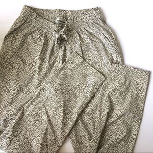 Noisy May Cropped Off-White Black Dot Ankle Pants